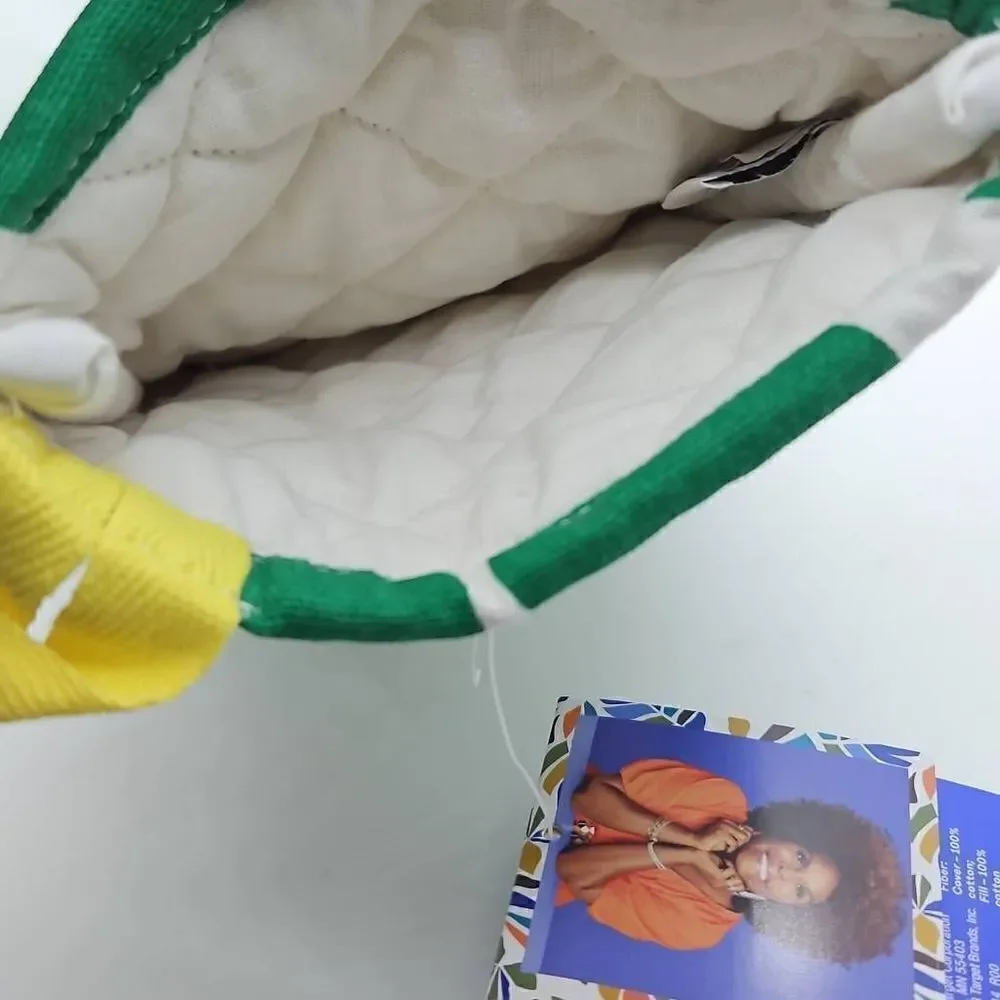 Tabitha Brown oven mitt
